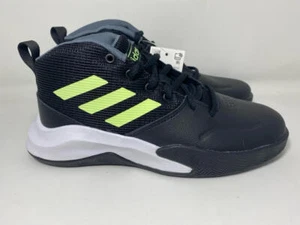 Adidas Unisex-Kinder OwnTheGame Wide Basketballschuh, Schwarz/Hi-Res Gelb/Onix, 3 - Bild 1 von 5