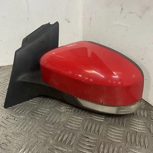 FORD FOCUS MK3 RACE RED PASSENGER SIDE ELECTRIC MIRROR USED - Picture 1 of 5