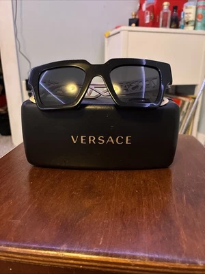 Gafas de sol de lujo VERSACE VE4431F/cuadros legítimos/estuche/¡Muy buen estado!! Foto 1 de 4