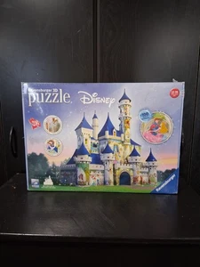 Ravensburger 3D DISNEY CASTLE 216 Piece Puzzle - Featuring 96 Accessories NEW - Picture 1 of 11