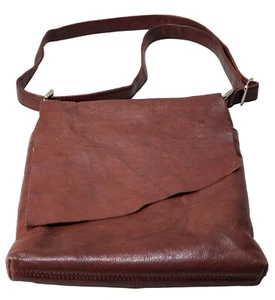 Ili New York Brown Leather Small Messenger Bag Asymmetrical Flap - Picture 1 of 17