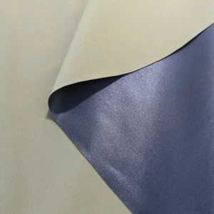 50cm TOLKO Outdoor-Stoff wasserdicht atmungsaktiv Regenhosen Meterware - Bild 1 von 4