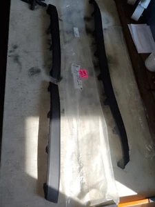 GM 1092236 2013-16 Chevy Malibu Front Lower Bumper Deflector Black NOS - Picture 1 of 10