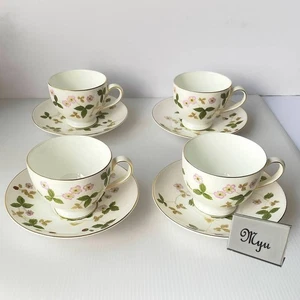 Wedgwood Wild Strawberry Cup & Saucer Leigh Lee Set for 4, Bone China - Picture 1 of 10