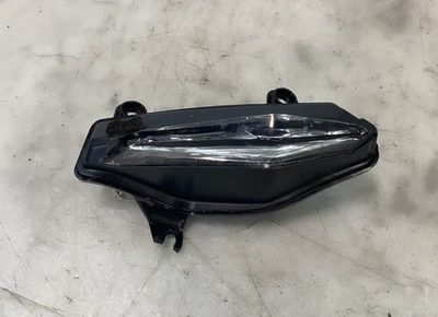 20-24 Yamaha YZF R1 YZFR1 RIGHT SIDE UPPER DAY TIME HEADLIGHT RUNNING LIGHT OEM - Image 1 of 2