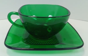 Vintage Anchor Hocking Fire King Forest Green Charm Cup & Saucer - Picture 1 of 4
