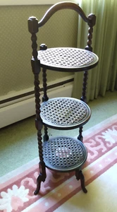 RARE: VICTORIAN WALNUT CAKE STAND/SIDE STAND WITH CANED TIERS - Picture 1 of 6