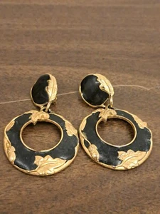 80's Designer Signed EB Enamel Earrings Clip-On Circle Gold Tone Retro  - Picture 1 of 6