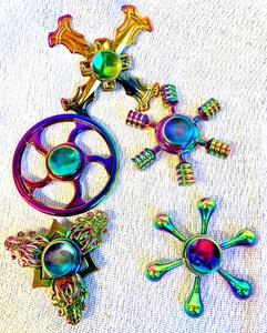 Fidget Spinner Aluminium Regenbogen Stressabbau A-3110 - Bild 1 von 7