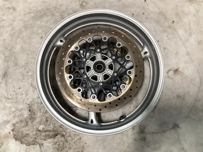 2018 11-25 SUZUKI GSXR 600 750 FRONT WHEEL RIM SILVER OEM - Image 1 of 2