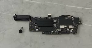 Logic Board 1.4GHz i5 13" Touch Bar MacBook Pro 2020 A2289 8GB 256GB w/ Touch ID - Picture 1 of 3