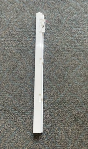 Frigidaire Refrigerator Mullion Flipper Assembly, 5304530853 OEM FRFN2813AF - Picture 1 of 3