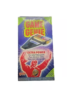 Game Genie Extra Power Nintendo NES !! Schummelmodul | Cheat | Komplett in OVP✅ - Bild 1 von 4