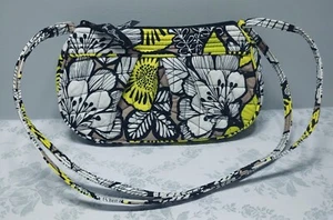 Vera Bradley Frannie kleine Umhängetasche Zitronenmuster gelb grau weiß schwarz - Bild 1 von 4
