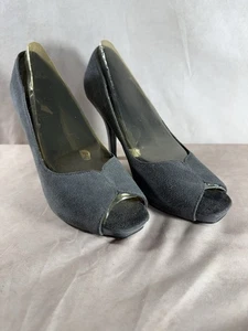 vintage Mossimo Gray Suede peep toe heels sz 8.5 - Picture 1 of 7