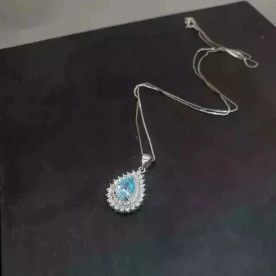 Colgante de cadena para mujer de aguamarina de 2 quilates corte pera enchapado en oro blanco de 14 k Foto 1 de 4