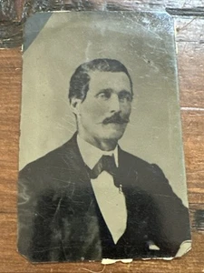Tin Type Photo Distinguished Man Gentleman Portrait 3.25”x2”  Tintype - Picture 1 of 4