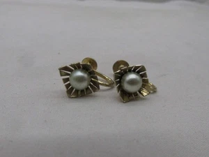 Vintage Ohrringe goldfarben & Kunstperlen Schraubverschluss 0,5" #26D - Bild 1 von 4