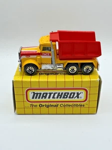 Matchbox Original Collectibles Dump Truck with Box - 1:64  Diecast Car - Picture 1 of 4