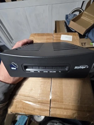Gilat SkyEdge II IP IDU (Indoor Unit) VSAT Router. - Bild 1 von 2
