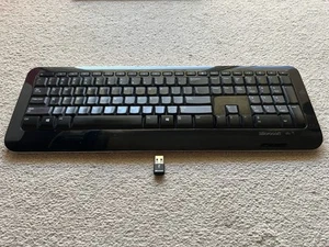 Microsoft Wireless 800 Keyboard & USB Dongle - Tested and Working - Picture 1 of 4