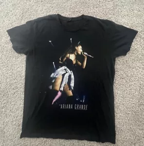 Ariana Grande 2016 Tour Concert Artist Band T-Shirt Womens Size Medium - Picture 1 of 9