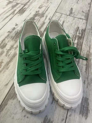 Nuevas zapatillas de tenis de plataforma verdes y blancas para mujer - talla 7 con cordones de lona Foto 1 de 4