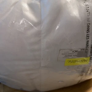 UNIKOME Lightweight Extra Soft Down and Feather Fiber Comforters, Full/Queen - Picture 1 of 6