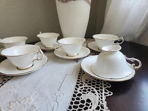 Paragon Vintage Bone China White Gold Trim 6 Cups And 6 Sausers Extremely Rare - Picture 1 of 8