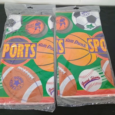 Nuevo de Lote Antiguo (2) Pelotas Deportivas Manteles de Fiesta 54 X 102" Hecho en EE. UU. Foto 1 de 4