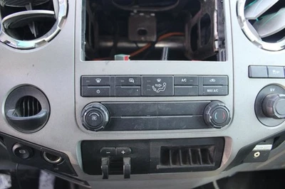 Ford F250SD 2015 unidad de control de clima de aire acondicionado usada BC3Z19980R 269 k millas Foto 1 de 4