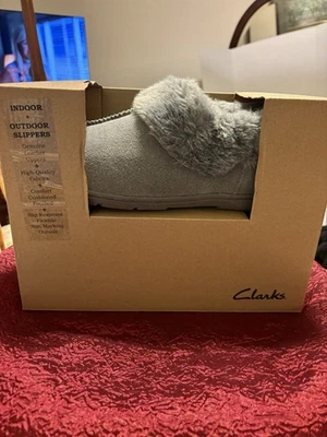 Zapatillas para mujer Clark's de gamuza y piel sintética para interiores y exteriores botín gris talla 12 nuevas Foto 1 de 4