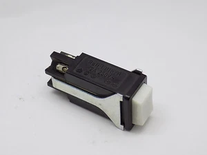 1x Rafi 1.01570 2A 250 V Switch - Picture 1 of 3