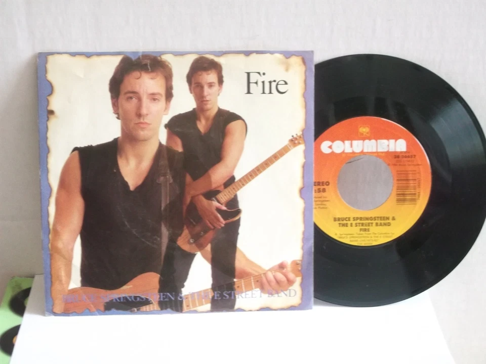 Bruce Springsteen & E Street Band,Col. "Fire",US,7" 45 with P/S,1987  rock,M- - Image 1 of 1