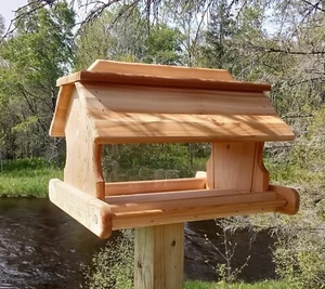 20 Inch Handmade Cedar Wood Post Mount Bird Feeder 20TBNUP1 - Picture 1 of 6