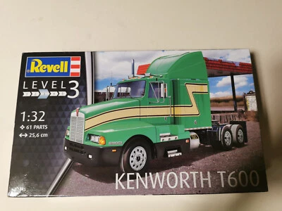 Revell 07446 kit  Kenworth T600 scala 1:32 sealed - Immagine 1 di 4