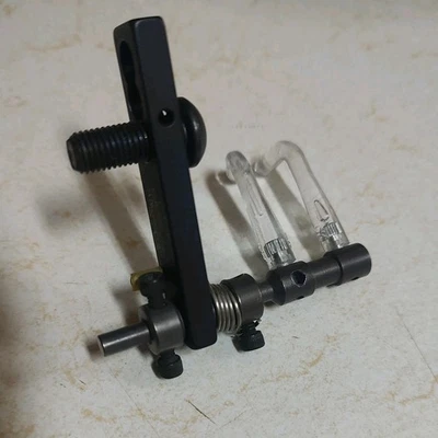 Archery Golden Key Futura Dual Prong Flipper Arrow Rest For Compound Bow  - Image 1 of 4