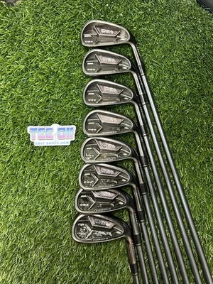 Juego de hierros negros forjados Adams Idea CB2 4-GW Studio Stiff Flex GP Grips diestro Foto 1 de 4