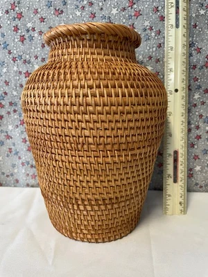 Autumn Rattan Woven Vase Art Vase Fashion Tabletop Decoration Plants Flower Pot - Image 1 of 4