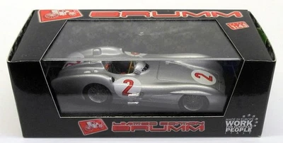 Brumm 1/43 Scale R325B - Mercedes W196C GP Gran Bretogna 1954 - #2 K.Kling - Image 1 of 4