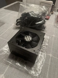 XPG Core Reactor 850W 80 Plus Gold Modulares Netzteil PSU - Bild 1 von 7