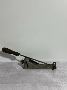 Afilador de tijera vintage Supply Barber Moravia Iowa completo - Imagen 1 de 10