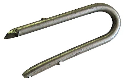 Dare 1692 N Electric Fence Barbed Staples, 2-In., 50-Pk. - Quantity 1 - Image 1 of 2