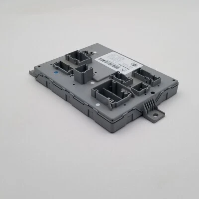 2015 - 2018 Mercedes W205 C300 C400 C350e Rear Trunk SAM Control Module Unit OEM - Image 1 of 4