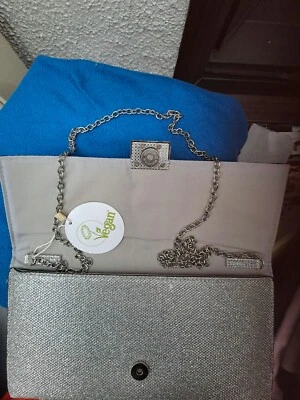 New Look: Ladies Silver Glitter Glam Vegan Chain Shoulder Bag/Purse Zip I/pocket - Image 1 of 4