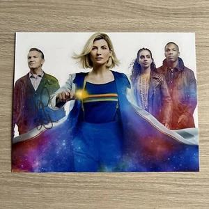 Bradley Walsh - Genuine Hand Signed 8x6 Photo - Autograph - Doctor Who - Picture 1 of 1