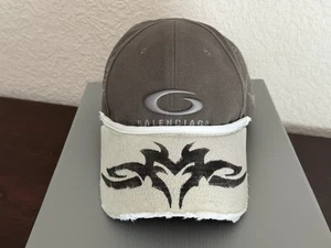 Balenciaga Patched Visor Cap Grau/Weiß - Größe L - Bild 1 von 9