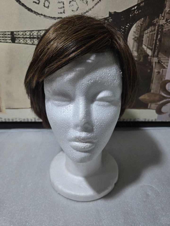 ENVY SHEILA Chocolate CARAMEL 女士假发 — 第 1/4 张图片