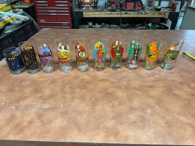 8x Gafas Pepsi DC Super Heroes Años 70 + 2 Pac-Man Bonus SIN BATMAN/GL/HAWKMAN Foto 1 de 4