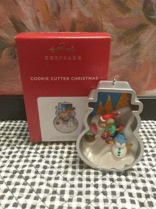 HALLMARK COOKIE CUTTER CHRISTMAS #10 SERIES 2021 KEEPSAKE ORNAMENTS MOUSE - Picture 1 of 1